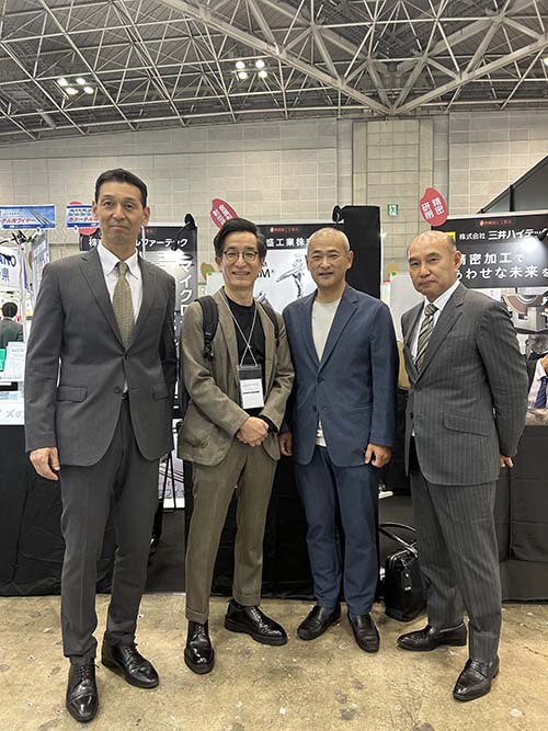 MIM+PEEKオーバーモールドやコーティングにご興味のある方はぜひ一度展示会場でご相談ください!